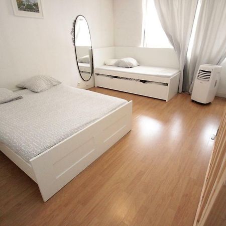 Ymmo 93500 Apartment Пантен Екстериор снимка